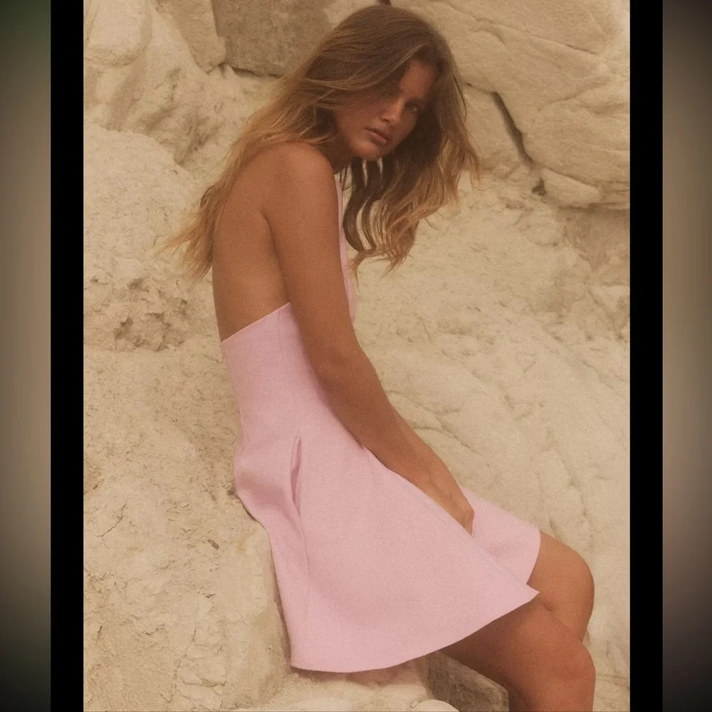 Zara short halter dress with godets, pastel pink - Picture 5 of 15